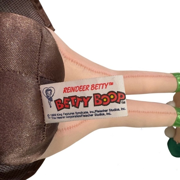 Betty Boop 1999 Reindeer Rag Doll - Picture 7 of 8